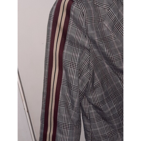 Miss Selfie Gray Plaid Blazer – Maroon Arm Stripes – Women’s Size Small - Picture 6 of 8